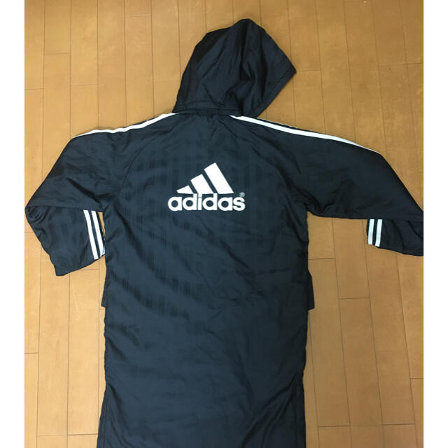 adidas(アディダス)のすみしゅう様専用☆adidas ベンチコート  140 キッズ/ベビー/マタニティのキッズ服男の子用(90cm~)(コート)の商品写真