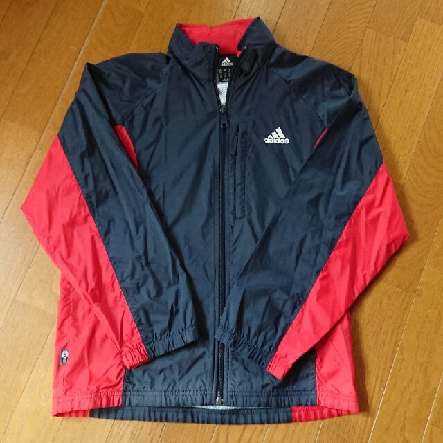 【adidas150cmウィンドブレーカー】