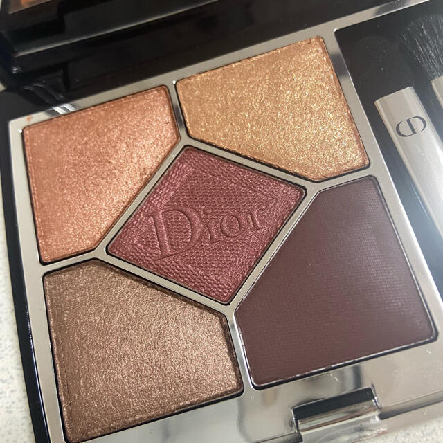 【最終値下げ】Dior サンククルールクチュール 689 ミッツァ