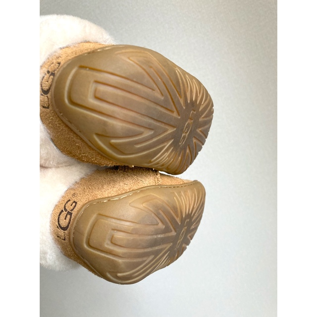 UGG(アグ)のUGG 14.5cm キッズ/ベビー/マタニティのベビー靴/シューズ(~14cm)(ブーツ)の商品写真