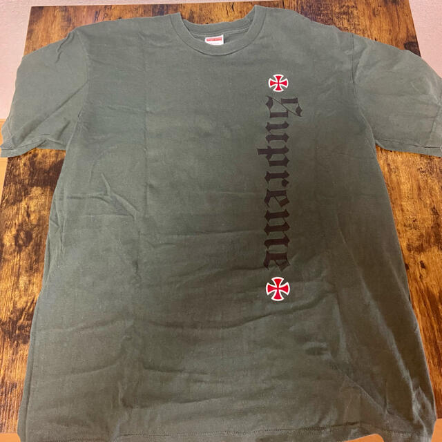 Supreme(シュプリーム)のsupreme Tシャツ　M グリーン　USA製 メンズのトップス(Tシャツ/カットソー(半袖/袖なし))の商品写真