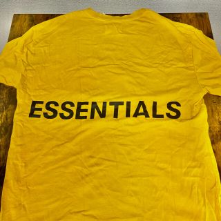 フィアオブゴッド(FEAR OF GOD)のessentials Tシャツ　イエロー　Sサイズ(Tシャツ/カットソー(半袖/袖なし))