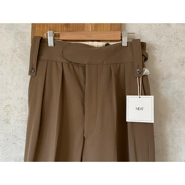 ニート　Wool High Density Gabardine BELTLESS メンズのパンツ(スラックス)の商品写真