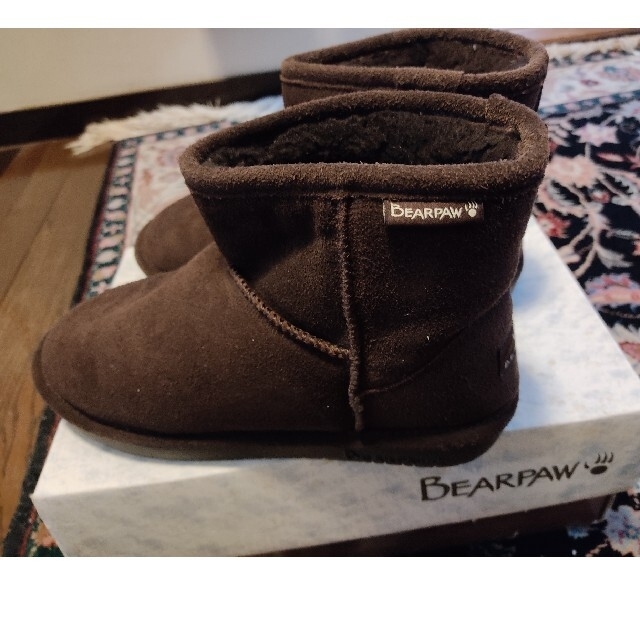 BEARPAW(ベアパウ)のベアパウムートンショートブーツ　23.5 レディースの靴/シューズ(ブーツ)の商品写真