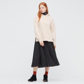 ユニクロ(UNIQLO)のスウェットスリットプルパーカ 長袖(パーカー)