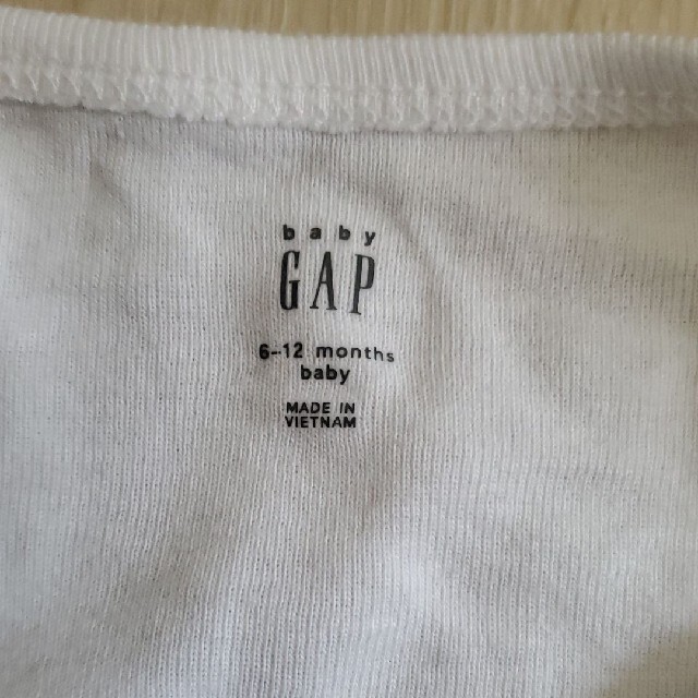babyGAP(ベビーギャップ)のbaby GAP 長袖ロンパース3着セット！ キッズ/ベビー/マタニティのベビー服(~85cm)(ロンパース)の商品写真