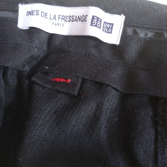 UNIQLO(ユニクロ)の【ほぼ未使用】ユニクロ コーデュロイミニスカート Sサイズ ブラック レディースのスカート(ミニスカート)の商品写真