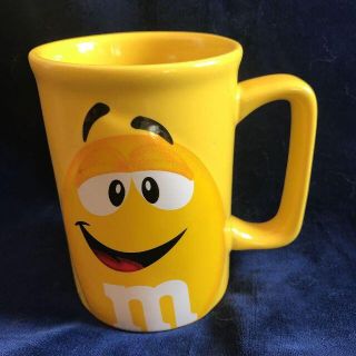 m&m's マグカップ　エムアンドエム　コーヒーカップ(グラス/カップ)