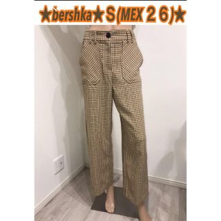 ベルシュカ(Bershka)の★★ bershkaボトムス★Ｓ(MEX26)★★(カジュアルパンツ)