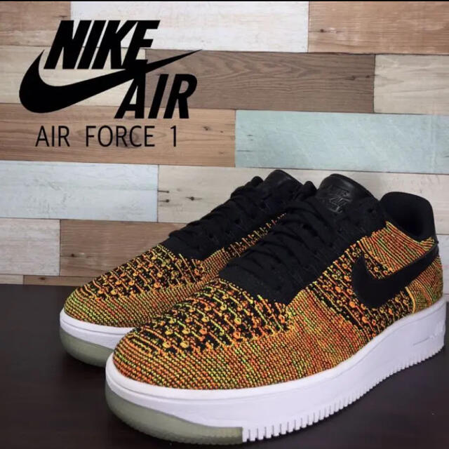 NIKE(ナイキ)のNIKE AIR FORCE 1 ULTRA FLYKNIT LOW 28cm メンズの靴/シューズ(スニーカー)の商品写真