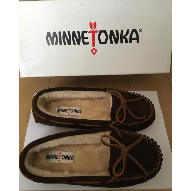 Minnetonka(ミネトンカ)のはに様専用 MINNETONKA ファーモカシン レディースの靴/シューズ(スリッポン/モカシン)の商品写真