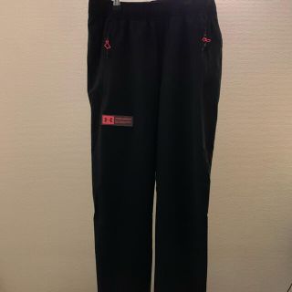 アンダーアーマー(UNDER ARMOUR)の新品 タグ付き アンダーアーマー ウィンドパンツ メンズ(スラックス)