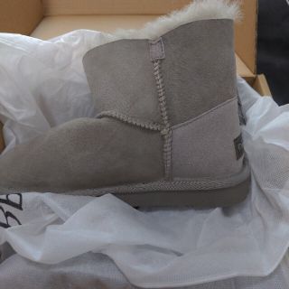 UGG - アグ ショートブーツ グレーの通販 by satomi's shop|アグなら