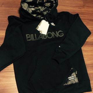 ビラボン(billabong)のBILLABONGﾋﾞﾗﾎﾞﾝ 新品タグ付き パーカー(パーカー)