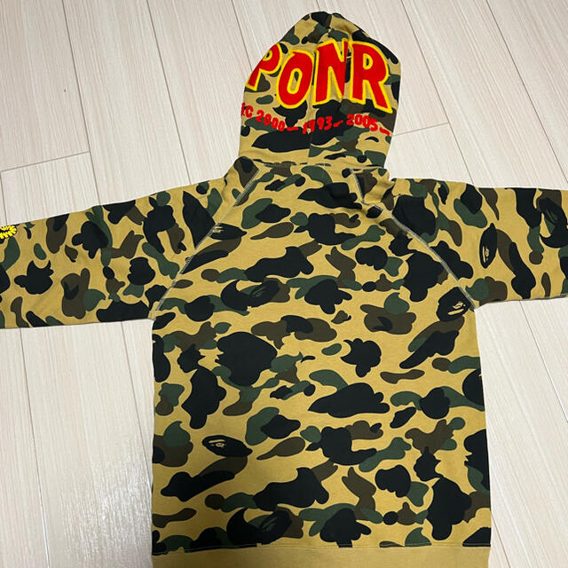 A BATHING APE シャーク　パーカー