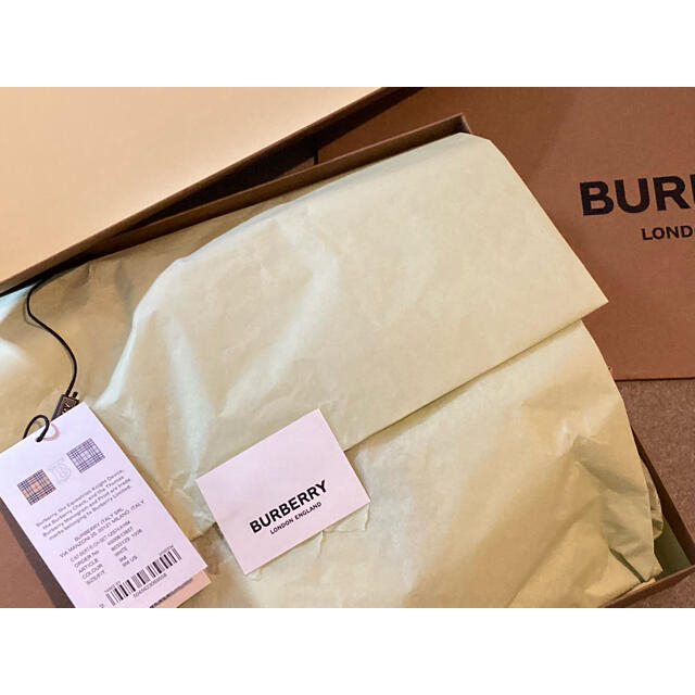 BURBERRY(バーバリー)の《試着のみ》BURBERRY ベビーオーバーオール 2点セット キッズ/ベビー/マタニティのベビー服(~85cm)(ロンパース)の商品写真