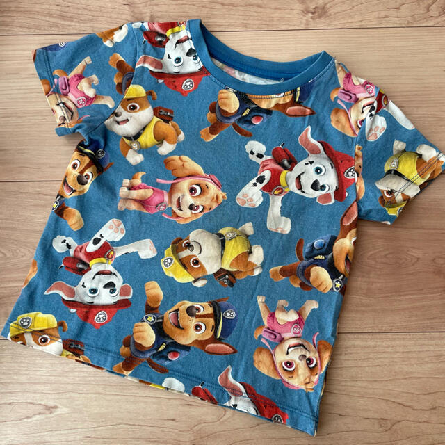 H&M(エイチアンドエム)のパウパトロール Tシャツ 90 キッズ/ベビー/マタニティのキッズ服男の子用(90cm~)(Tシャツ/カットソー)の商品写真