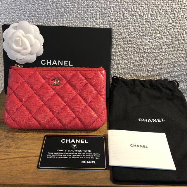 CHANEL ミニポーチ