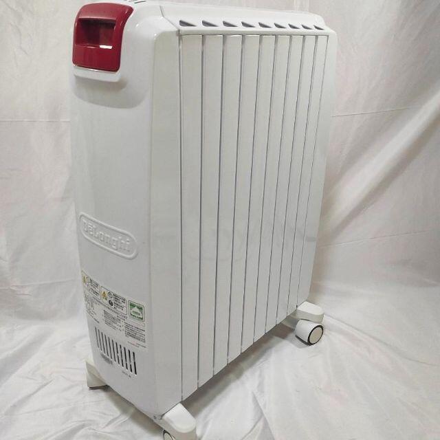 DeLonghi(デロンギ)のデロンギ オイルヒーター ドラゴンデジタルスマート QSD0915-RD スマホ/家電/カメラの冷暖房/空調(オイルヒーター)の商品写真