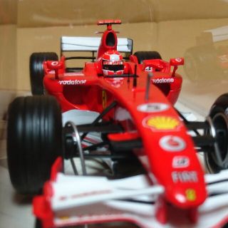 フェラーリ(Ferrari)の値下げ HotW 1/24 フェラーリ 248 F1 2006 未開封品  (ミニカー)