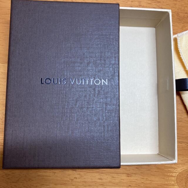 LOUIS VUITTON(ルイヴィトン)のLOUIS VUITTON 空箱 布袋セット インテリア/住まい/日用品のオフィス用品(ラッピング/包装)の商品写真