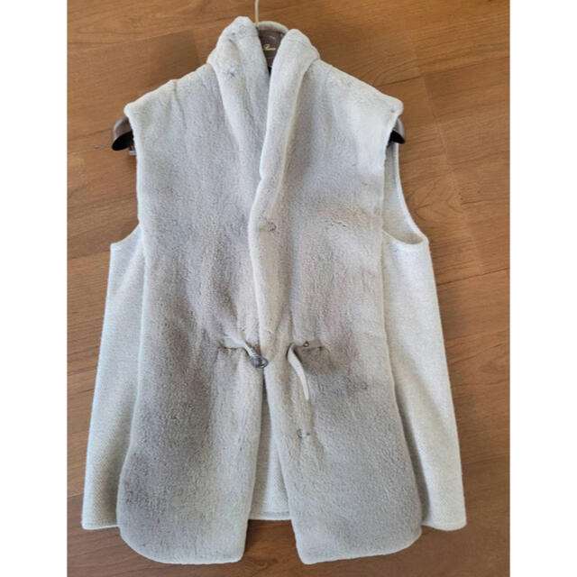 おトク】 LORO PIANA ミンク カシミア ベスト - 毛皮/ファーコート おトク】 LORO PIANA ミンク カシミア ベスト - 毛皮/ファーコート