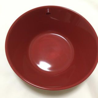 イッタラ(iittala)のイッタラ　ティーマ　ボウル　15センチ　レッド(食器)