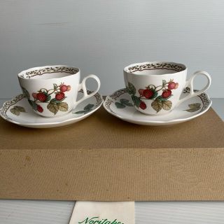 00034/　未使用　ペアマグカップ　Noritake ロイヤルオーチャード