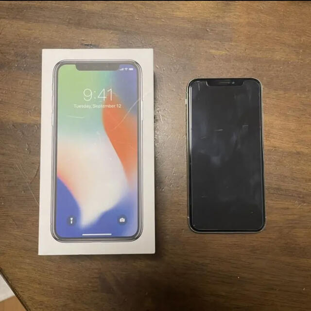 100%新品SALE iPhone X Silver 64 GB SIMフリーの通販 by tama's shop
