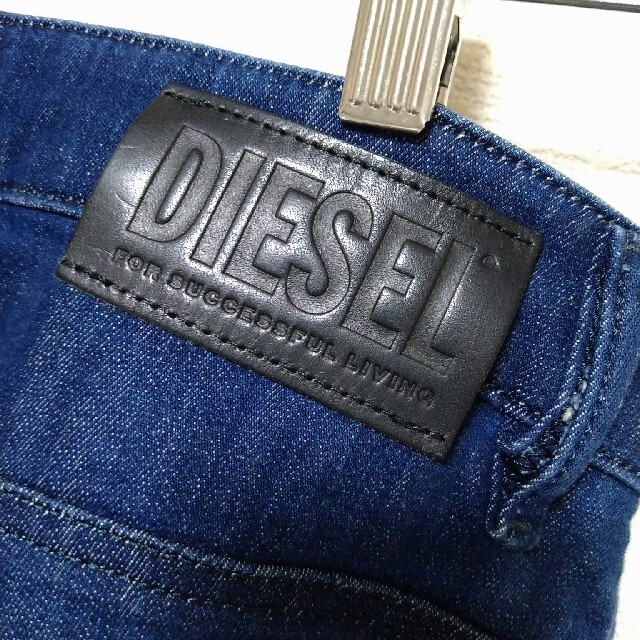 DIESEL(ディーゼル)のDIESEL　KROOLEY 009RU 21年新作モデル メンズのパンツ(デニム/ジーンズ)の商品写真