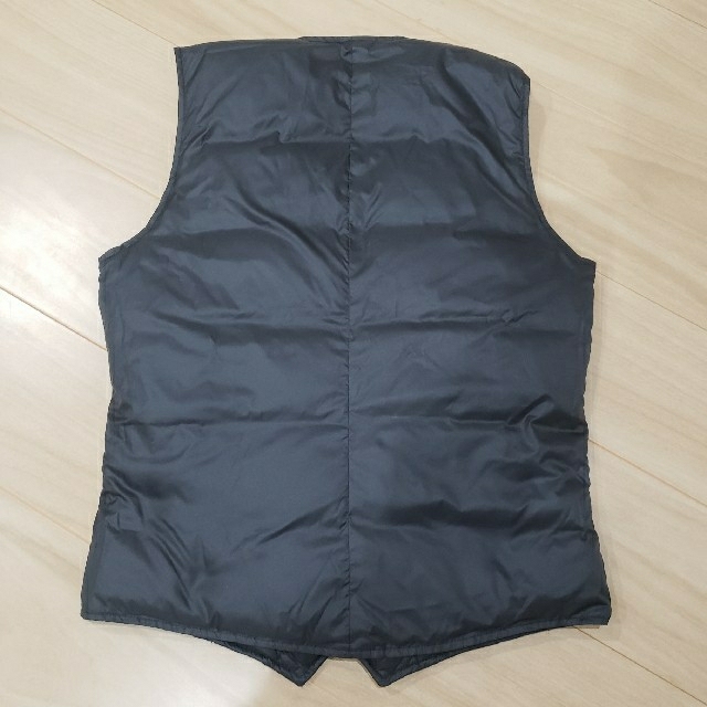 ダウンベスト　インナーダウン　リバーシブル メンズのジャケット/アウター(ダウンベスト)の商品写真