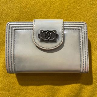 シャネル(CHANEL)のシャネル　ボーイシャネル　折り財布　エナメル　ジッパー破損(財布)