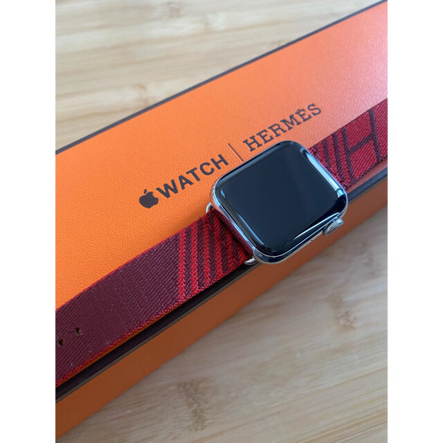 【国際ブランド】 Apple Watch - アップルウォッチ　エルメス　シリーズ6 40mm 腕時計(デジタル)