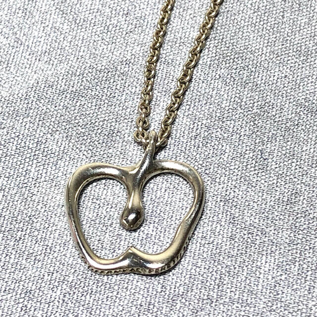 Tiffany & Co.(ティファニー)のティファニー　アップル　ネックレス メンズのアクセサリー(ネックレス)の商品写真