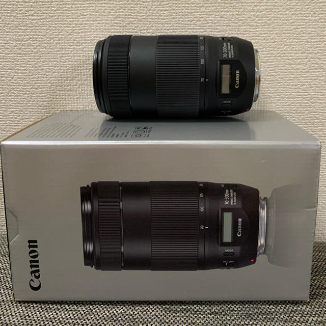 Canon(キヤノン)のCanon 交換レンズ EF70-300F4-5.6 IS 2 USM スマホ/家電/カメラのカメラ(レンズ(ズーム))の商品写真