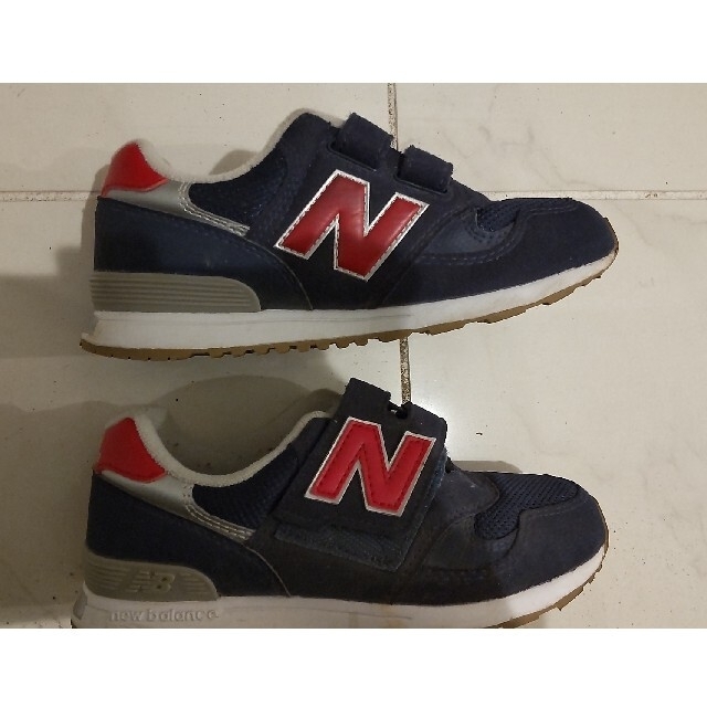 New Balance(ニューバランス)の【new balance】19cm　子供靴　男の子　ネイビー　通園　通学　 キッズ/ベビー/マタニティのキッズ靴/シューズ(15cm~)(スニーカー)の商品写真