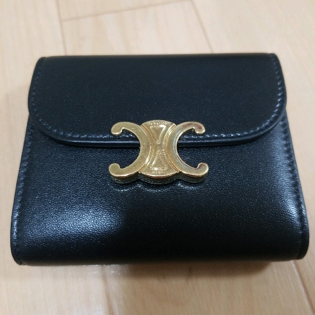 CELINE - やや傷あり CELINE セリーヌ 財布 ブラックの通販 by CELINE - やや傷あり CELINE セリーヌ 財布 ブラックの通販 by