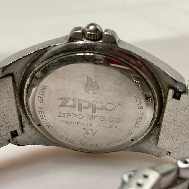 r18 Zippo 腕時計 シルバー 白文字盤 メンズの時計(腕時計(アナログ))の商品写真