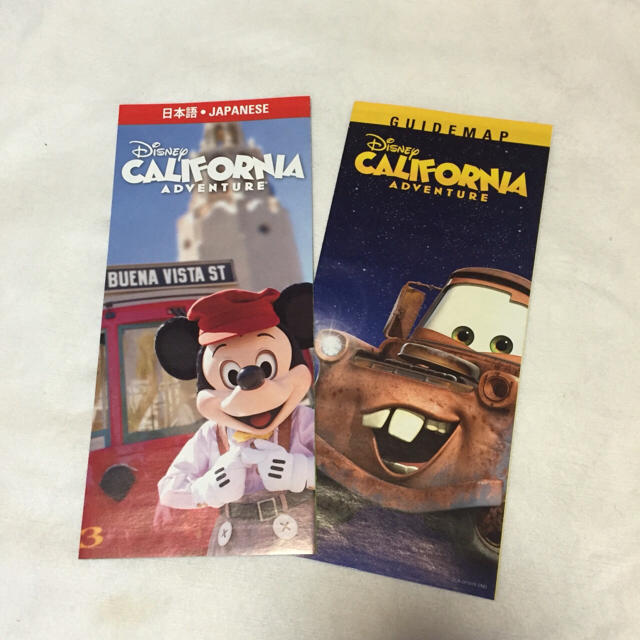 Disney(ディズニー)の新品未使用⭐️カリフォルニアアドベンチャー ガイドセット チケットの施設利用券(遊園地/テーマパーク)の商品写真