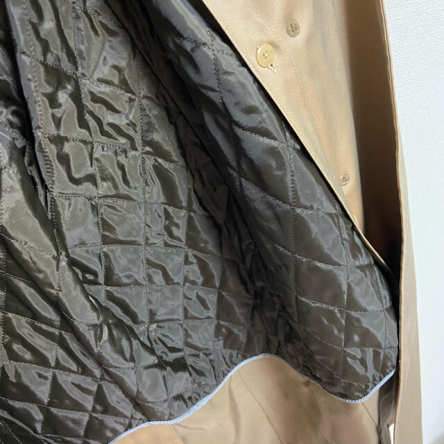 青山(アオヤマ)のトレンチコート　ベージュ　レディース  レディースのジャケット/アウター(トレンチコート)の商品写真