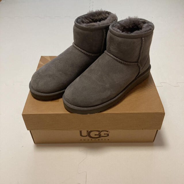 UGG アグ クラシックミニ ムートンブーツ 24.0 ホットセール www.gold