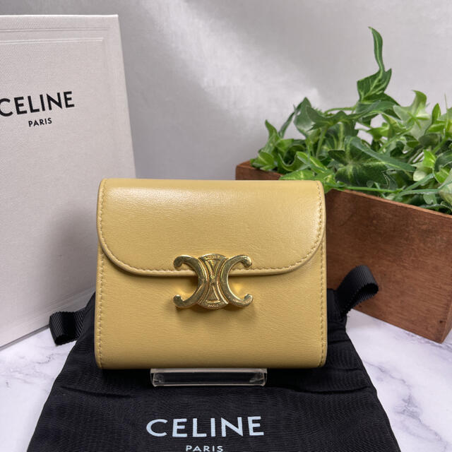 Aランク✨CELINE✨トリオンフ スモール フラップ ウォレット