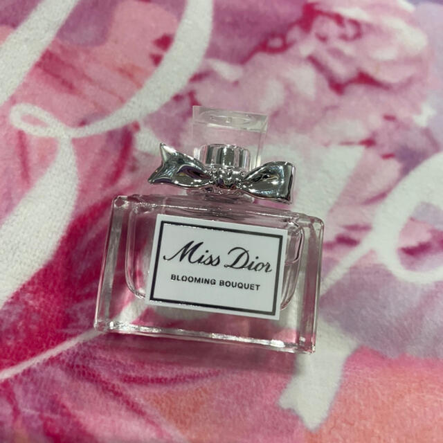 Dior(ディオール)のDior セット売り！ コスメ/美容のベースメイク/化粧品(口紅)の商品写真