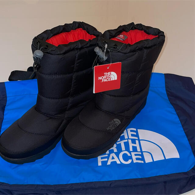 THE NORTH FACE(ザノースフェイス)の現行品　新品　タグ有ノースフェイス　ヌプシブーティーウォータープルーフ III レディースの靴/シューズ(ブーツ)の商品写真