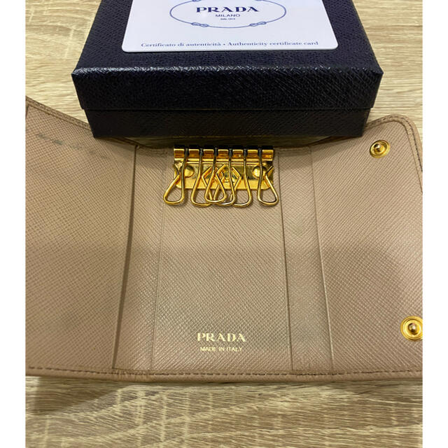 PRADA(プラダ)のプラダ  キーケース　中古品 レディースのファッション小物(キーケース)の商品写真