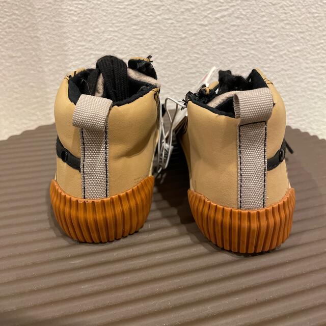 ZARA KIDS(ザラキッズ)のキッズ　シューズ　15cm キッズ/ベビー/マタニティのキッズ靴/シューズ(15cm~)(スニーカー)の商品写真