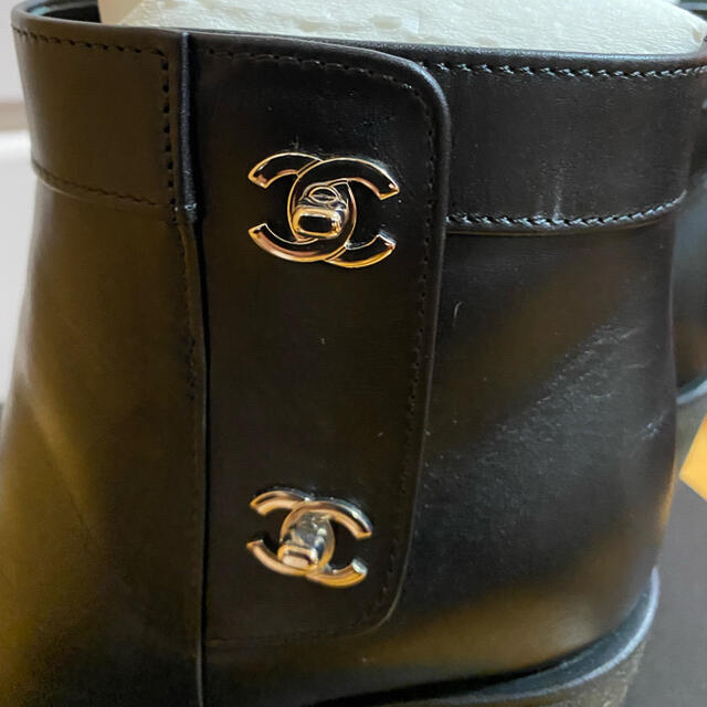 CHANEL - シャネル ターンロック ショートブーツ 38の通販 by ジミン