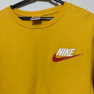 ネイマール着用supreme NIKEスウェットトレーナー