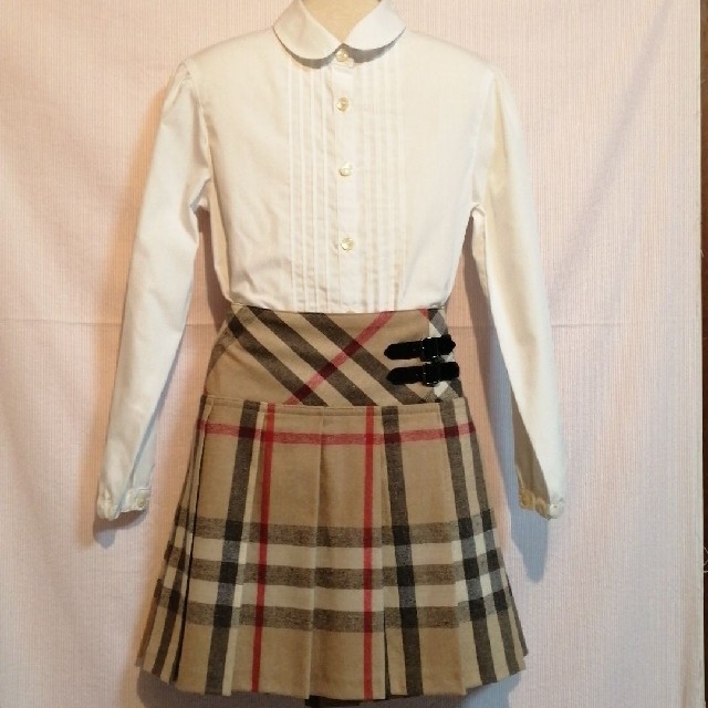 BURBERRY(バーバリー)のバーバリー　フォーマルセット BURBERRY キッズ/ベビー/マタニティのキッズ服女の子用(90cm~)(ドレス/フォーマル)の商品写真