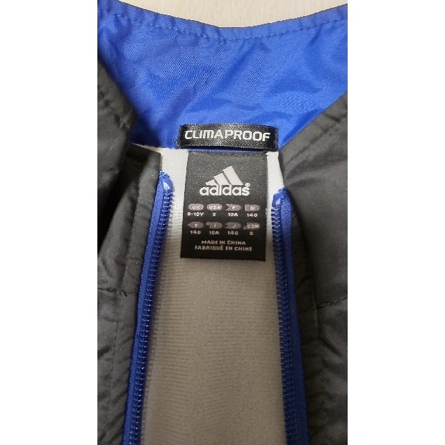 adidas(アディダス)のアディダス  adidas  キッズ  ウィンドブレーカー  防寒　140    キッズ/ベビー/マタニティのキッズ服男の子用(90cm~)(ジャケット/上着)の商品写真